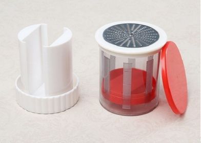 Baby Food Grinder Stainless Steel Cheese Cheese Grater (Color: Red)